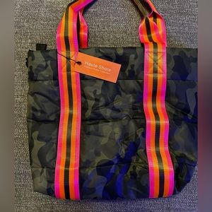Haute Shore Puffer crossbody/tote bag - camo